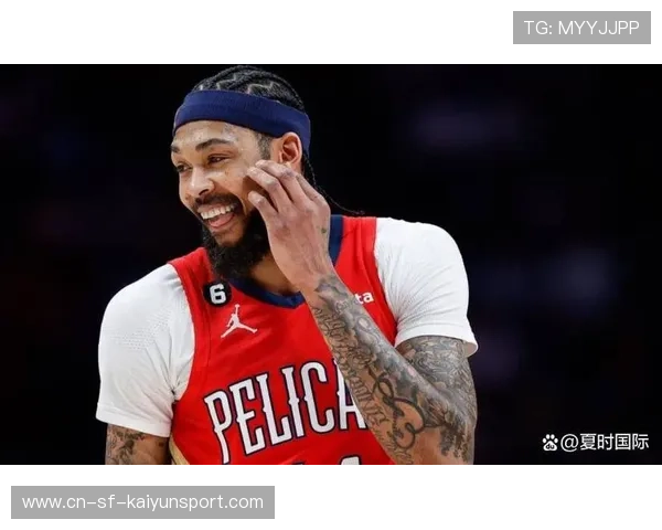 英格拉姆摔水瓶事件引发热议：罚款背后的赛场情绪与职业素养