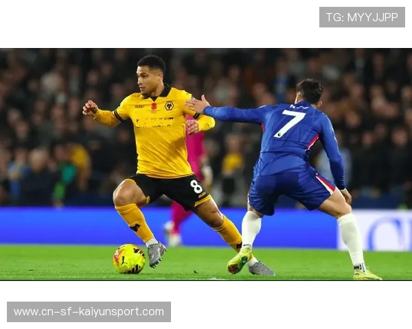 蓝军边路火力全开曼联旧将两助攻刺痛旧主，曼联蓝色客场